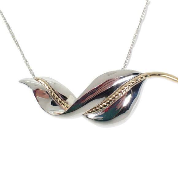 Tiffany & Co. Jewelry - TIFFANY Authentic Gold Necklace